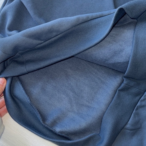 ALO Yoga Accolade Set Medium - Bluestone - Picture 4 of 9